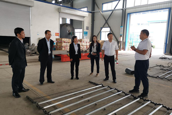 陜西航天建設(shè)集團(tuán)有限公司總經(jīng)理、黨委副書(shū)記謝明娟率隊(duì)赴遼寧一諾環(huán)保產(chǎn)業(yè)集團(tuán)開(kāi)展考察調(diào)研工作